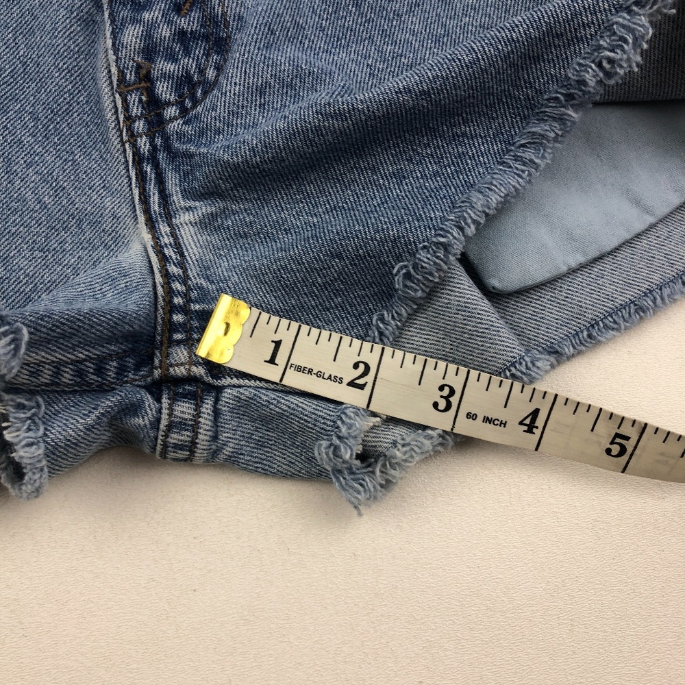 Vintage Levi's SilverTab Jean Cut Off Shorts - Picture 5 of 7